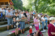 Festgottesdienst zum 1.000 Todestag des Heiligen Heimerads auf dem Hasunger Berg (Foto: Karl-Franz Thiede) Festgottesdienst zum 1.000 Todestag des Heiligen Heimerads auf dem Hasunger Berg (Foto: Karl-Franz Thiede)